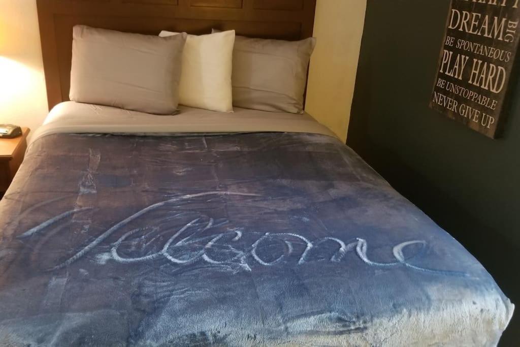 Hotel King Bed Hotel Room 114 Booking 斯蒂尔沃特 外观 照片